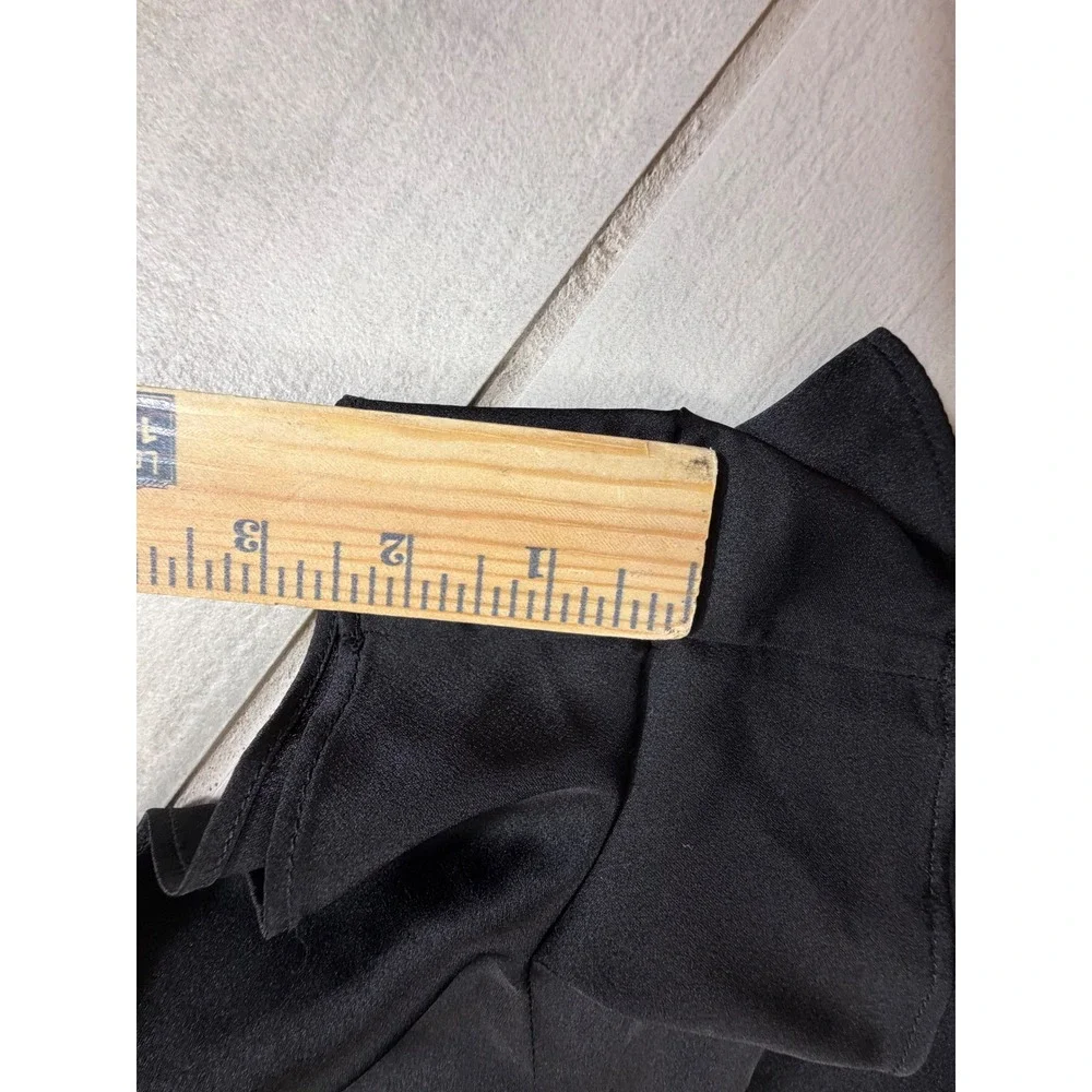 Abercrombie & Fitch Women Black Satin Sleep Shorts Elastic Waist Small NWT